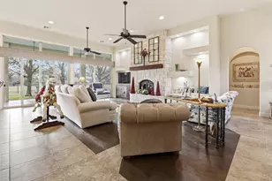 425 St Andrews St, Marble Falls, TX 78654 - Photo 8