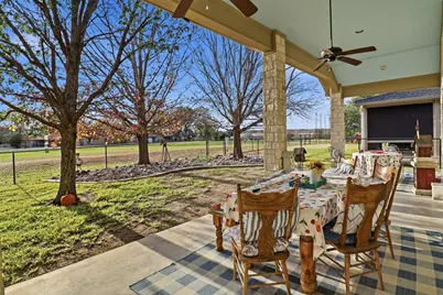 425 Saint Andrews Street, Marble Falls, TX 78654 - Photo 20