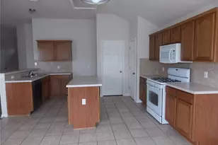 199 Prairie Dawn, Kyle, TX 78640 - Photo 6