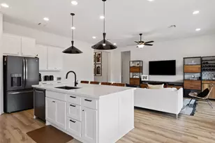 6825 Empresa Dr, Austin, TX 78738 - Photo 16