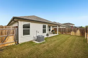 215 Tributary Way, Bastrop, TX 78602 - Photo 26