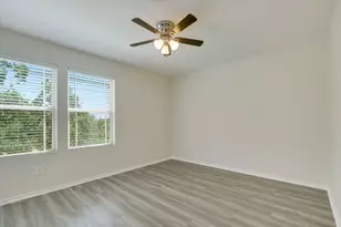 210 Anacua Loop, Austin, TX 78652 - Photo 16