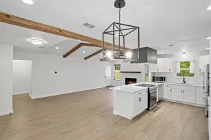 9204 Collinfield Dr, Austin, TX 78758 - Photo 8