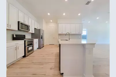 2032 Bobtail Pass, Leander, TX 78641 - Photo 2