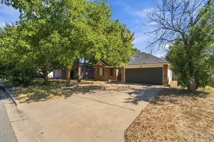 810 Honeysuckle Dr, Leander, TX 78641 - Photo 8