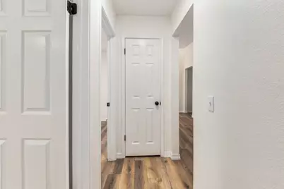 810 Honeysuckle Drive, Leander, TX 78641 - Photo 30