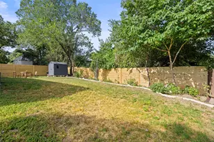 1803 Perez St, Austin, TX 78721 - Photo 36