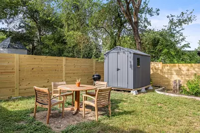 1803 Perez Street, Austin, TX 78721 - Photo 30