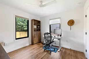 1803 Perez St, Austin, TX 78721 - Photo 24