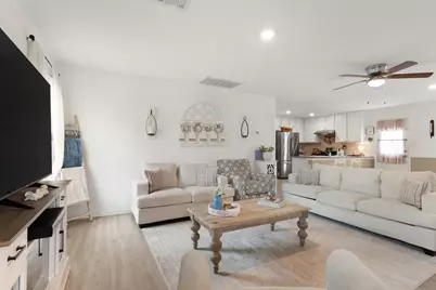 5903 Texas Spur, Seguin, TX 78155 - Photo 10