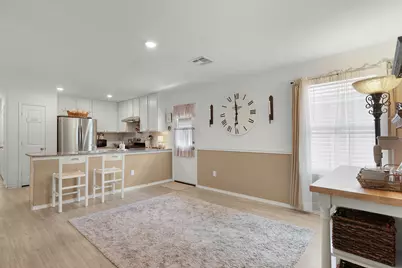 5903 Texas Spur, Seguin, TX 78155 - Photo 2