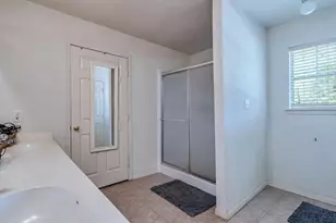 123 Crossroads Dr, Dale, TX 78616 - Photo 10