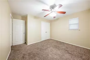 2809 E 22nd St, Austin, TX 78722 - Photo 16