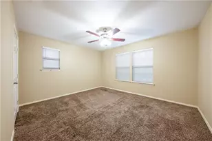 2809 E 22nd St, Austin, TX 78722 - Photo 18