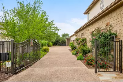 8815 Blazyk Drive, Austin, TX 78737 - Photo 34
