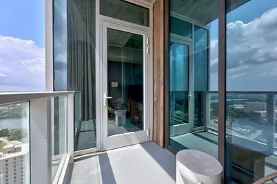48 East Avenue #3006, Austin, TX 78701 - Photo 18