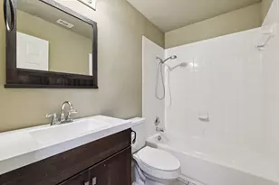 105 Casita Cove, San Marcos, TX 78666 - Photo 16
