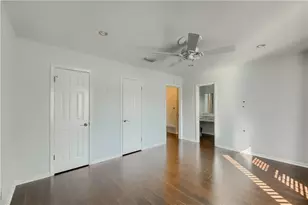 1240 Barton Hills Dr, Austin, TX 78704 - Photo 18