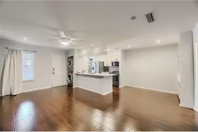 1240 Barton Hills Drive #214, Austin, TX 78704 - Photo 4