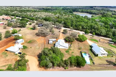 127 Klbj Road, Smithville, TX 78957 - Photo 36