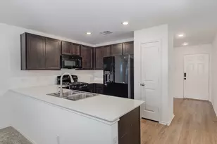 350 Gypsum Vly, San Marcos, TX 78666 - Photo 6