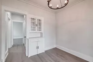 7406 Bethune Ave, Austin, TX 78752 - Photo 1