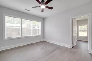7406 Bethune Ave, Austin, TX 78752 - Photo 12