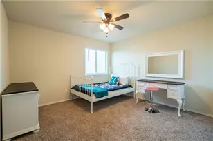 211 Reagor Dr, Taylor, TX 76574 - Photo 18