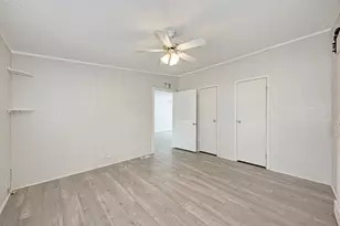 107 Long Shadow Dr, Bastrop, TX 78602 - Photo 18