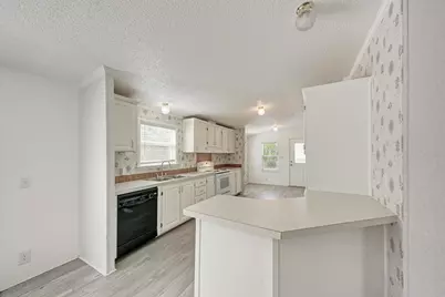 107 Long Shadow Drive, Bastrop, TX 78602 - Photo 10