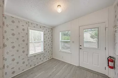 107 Long Shadow Drive, Bastrop, TX 78602 - Photo 16