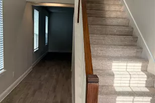 105 Stone Cyn Dr, Georgetown, TX 78626 - Photo 2