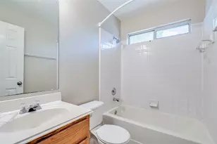913 Jasmine Trail, Georgetown, TX 78626 - Photo 18