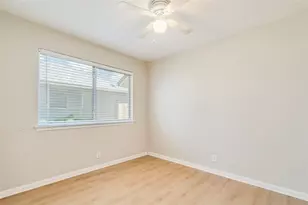 913 Jasmine Trail, Georgetown, TX 78626 - Photo 16
