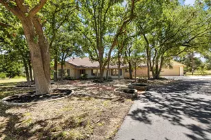 116 Fawn Glen W, Georgetown, TX 78628 - Photo 4