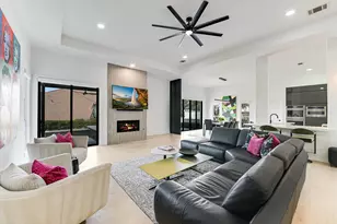 32 Wingreen Loop, The Hills, TX 78738 - Photo 4