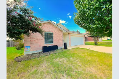 2204 Brewers Place, Taylor, TX 76574 - Photo 4