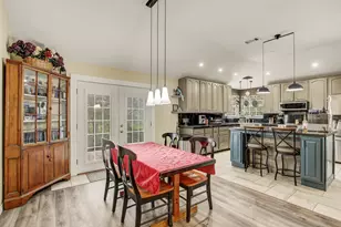 211 Ulupau Cir, Bastrop, TX 78602 - Photo 16