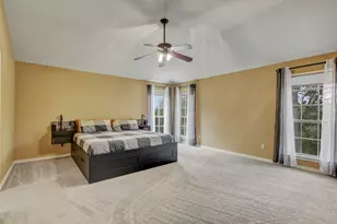 211 Ulupau Cir, Bastrop, TX 78602 - Photo 26