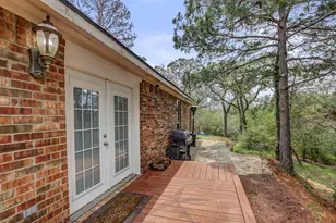 211 Ulupau Cir, Bastrop, TX 78602 - Photo 32