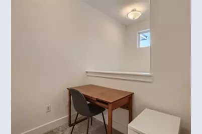 1802 Roseburg Drive, Austin, TX 78754 - Photo 20