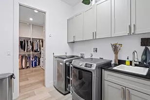 1006 Meriden Ln, Austin, TX 78703 - Photo 16