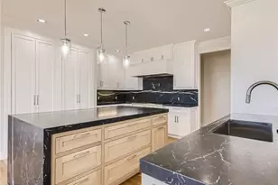 267 S Commons Ford Rd, Austin, TX 78733 - Photo 10