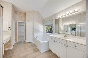 3405 Mulberry Creek Dr, Austin, TX 78732 - Photo 22