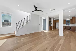 2921 Lyons Rd, Austin, TX 78702 - Photo 4