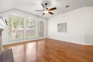 12713 Cinchring Ln, Austin, TX 78727 - Photo 18