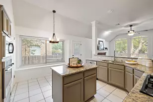 12713 Cinchring Ln, Austin, TX 78727 - Photo 22