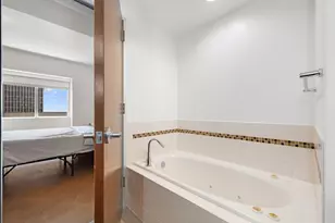 800 Brazos St, Austin, TX 78701 - Photo 22