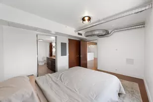 800 Brazos St, Austin, TX 78701 - Photo 20