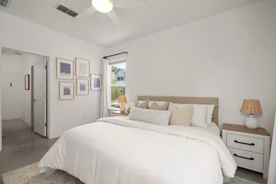 5616 S 1st Street #18, Austin, TX 78745 - Photo 8